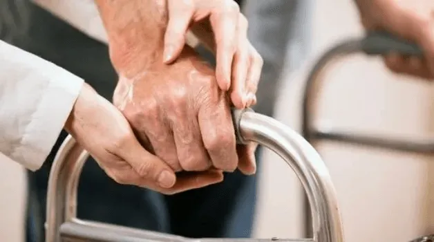 Should Independent Pharmacies Offer Durable Medical Equipment?